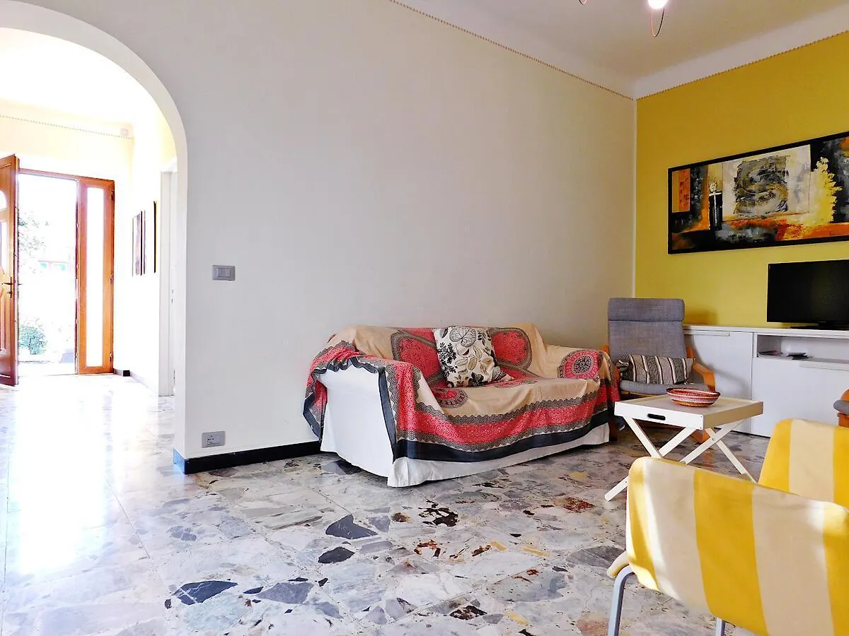Villa Unifamiliare Con Posto Auto! Levanto 0*,